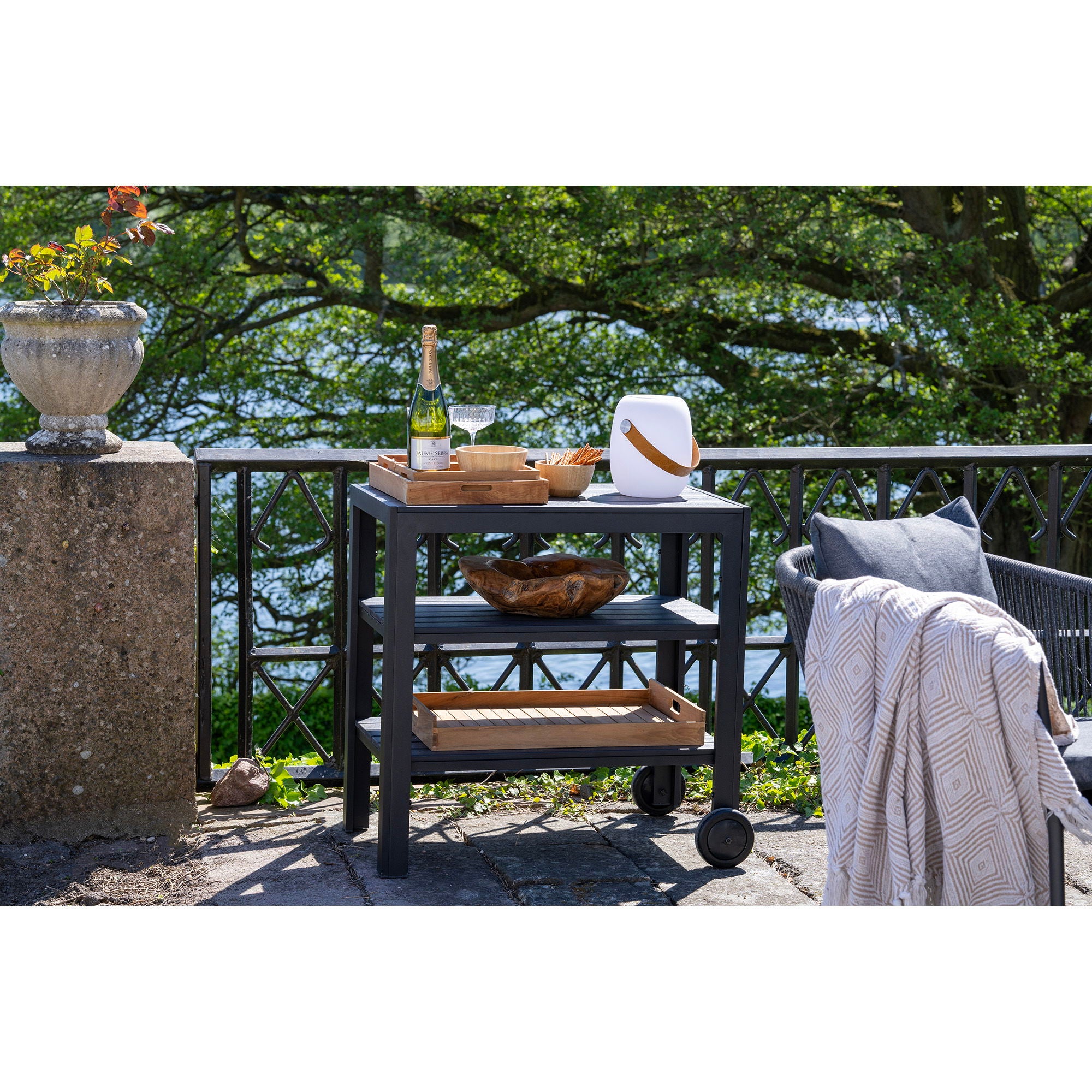 Faro – Tablett aus Teakholz, natur, 58×38 cm